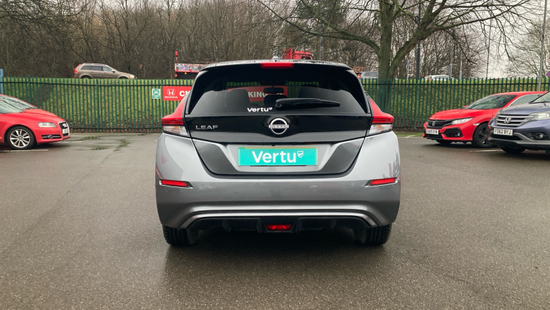 Nissan LEAF 110kW N-Connecta 39kWh 5dr Auto Electric Hatchback